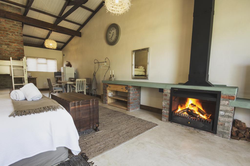 A Hilltop Country Retreat Swellendam Exterior foto
